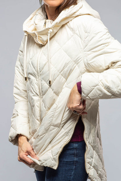 Axel's Florence Collection Alecia Quilted Down Coat Samples - Ladies - Outerwear - Cloth