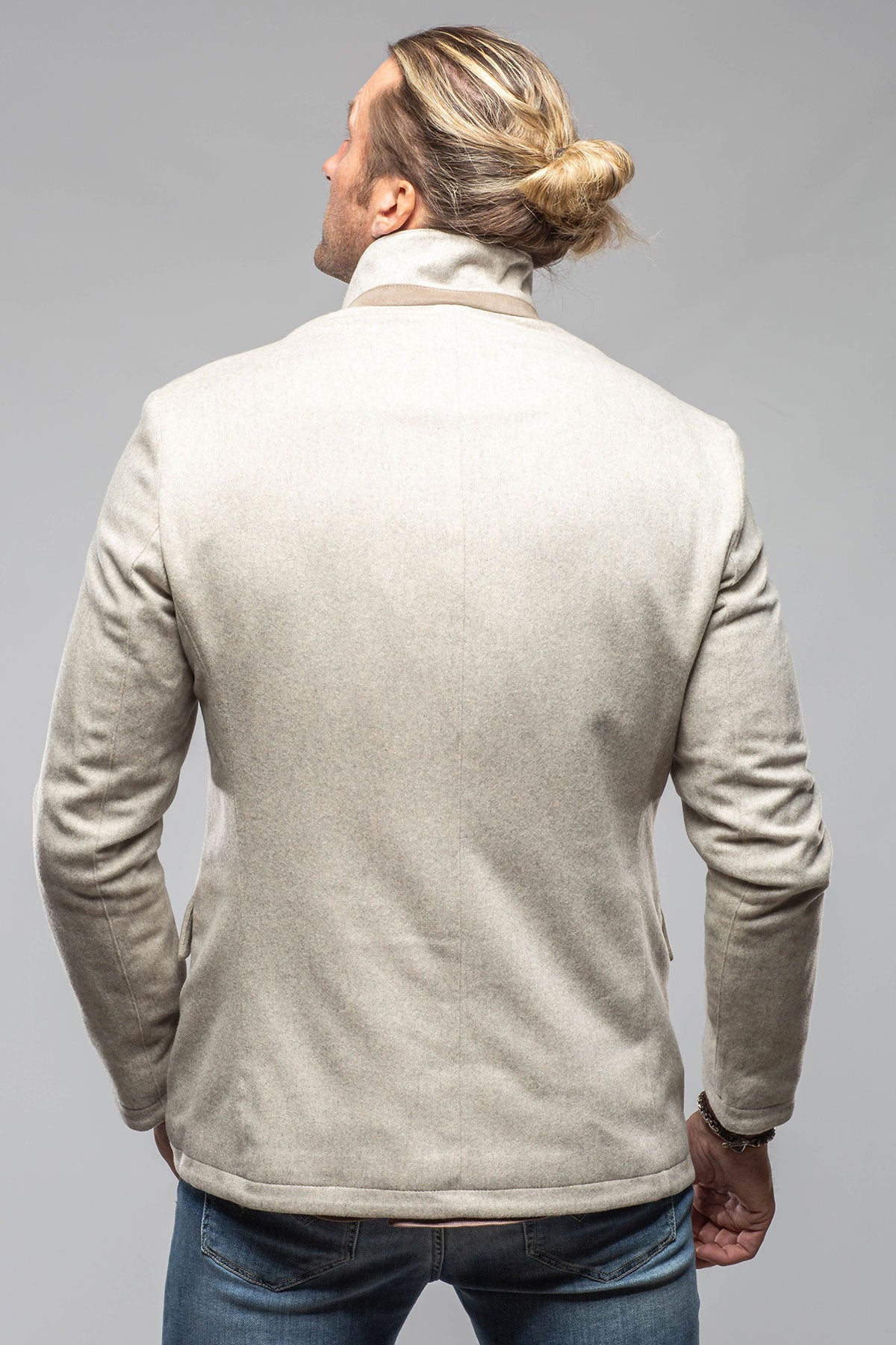 Axel's Florence Collection Bridgerton Cashmere Gentleman Jacket In Stone Mens - Outerwear - Cloth