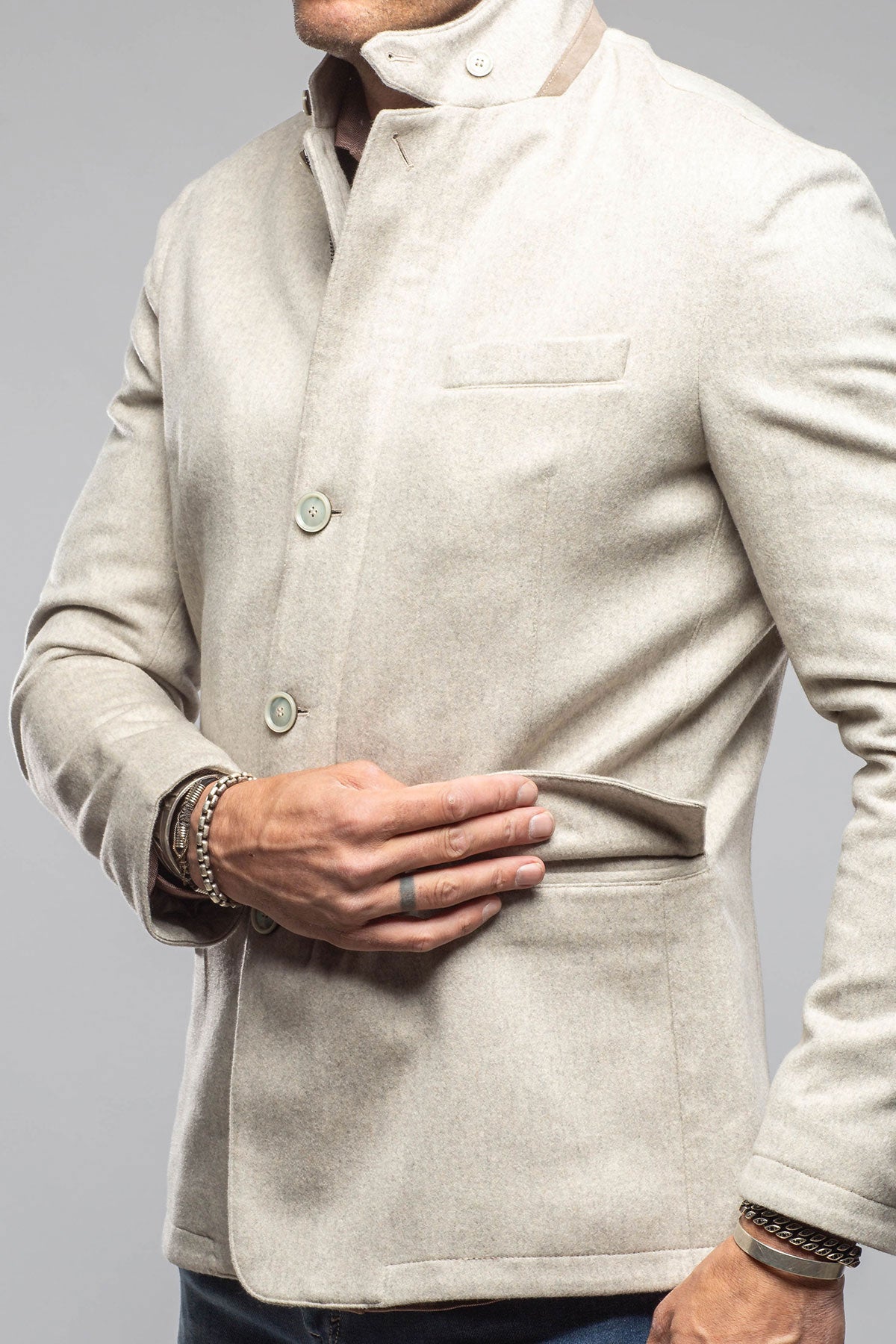 Axel's Florence Collection Bridgerton Cashmere Gentleman Jacket In Stone Mens - Outerwear - Cloth