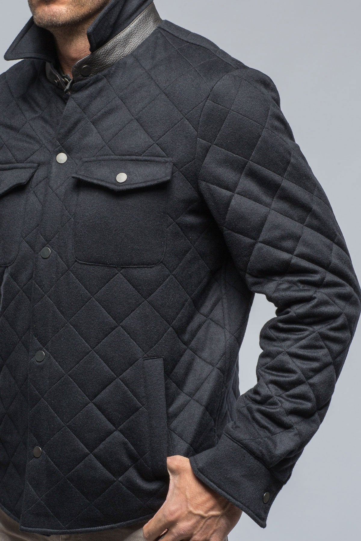 Axel's Florence Collection Cilindro Cashmere Quilted In Navy Mens - Outerwear - Cloth