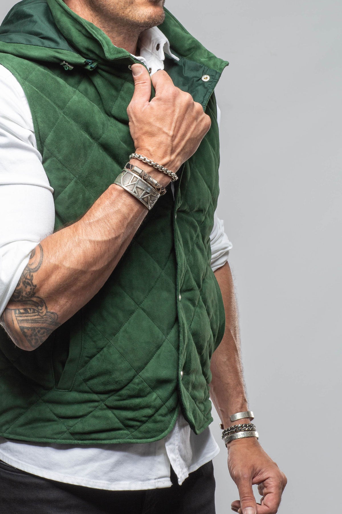 Diamond Hooded Vest In Emerald | Mens - Outerwear - Leather | Axel's Florence Collection