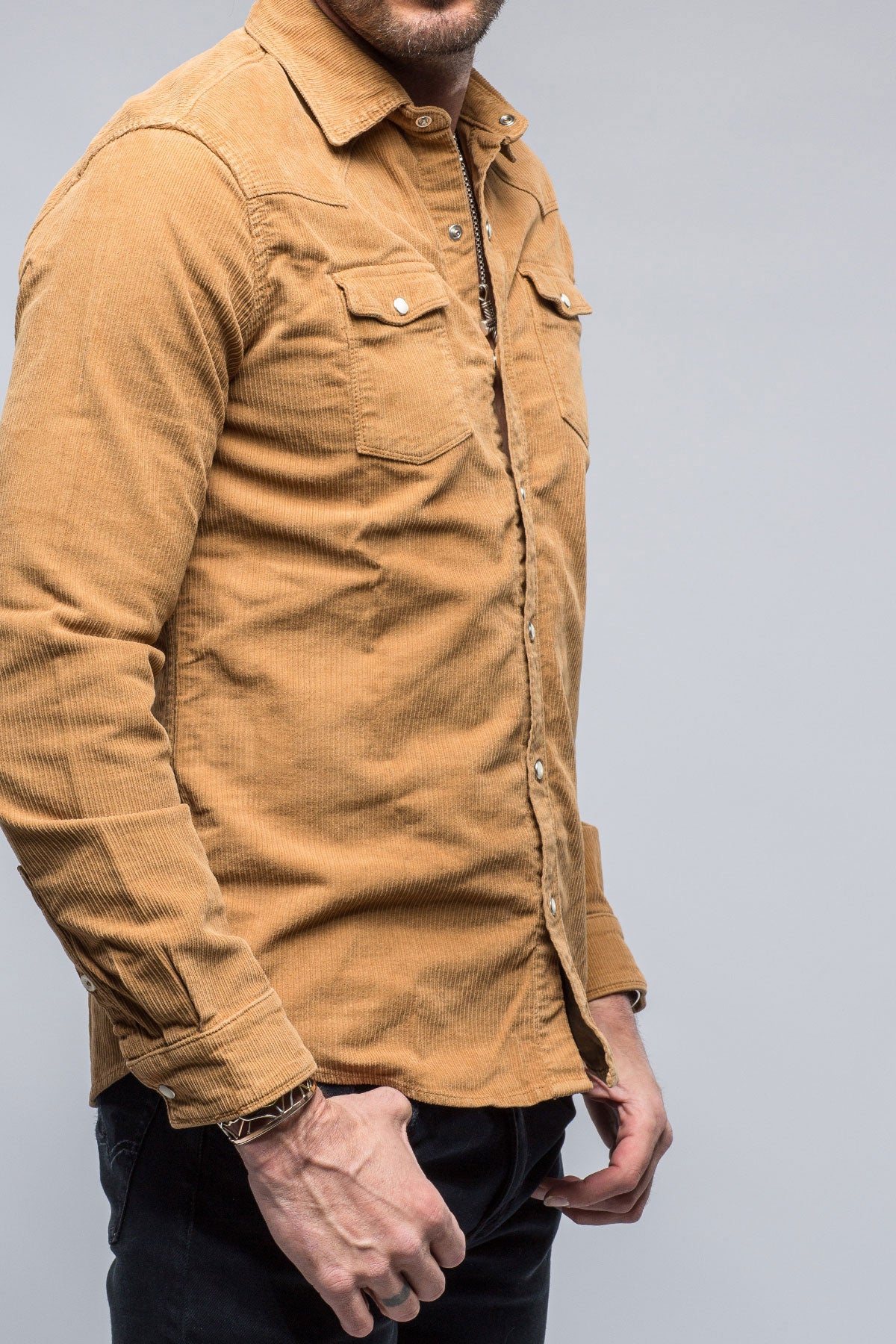 Axel's Premium Denim Brooks Corduroy Snap Shirt In Gold Mens - Snap Shirts