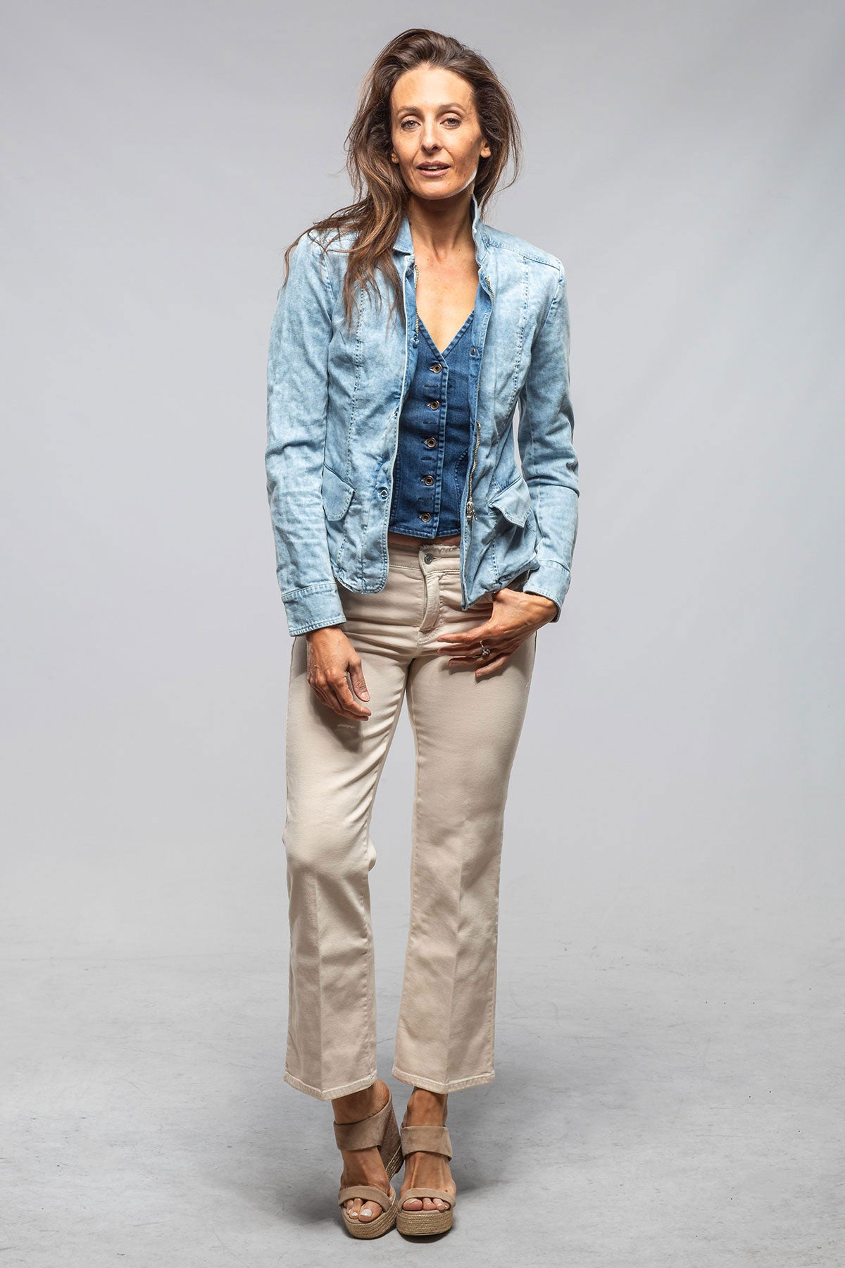 Axel's Premium Denim | Evelyn Chambray Blazer In Oyster Blue | Ladies - Outerwear - Lightweight 