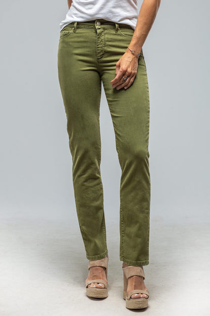 Axel's Premium Denim Jonesy Straight Cropped Jean In Avocado Ladies - Pants - Jeans
