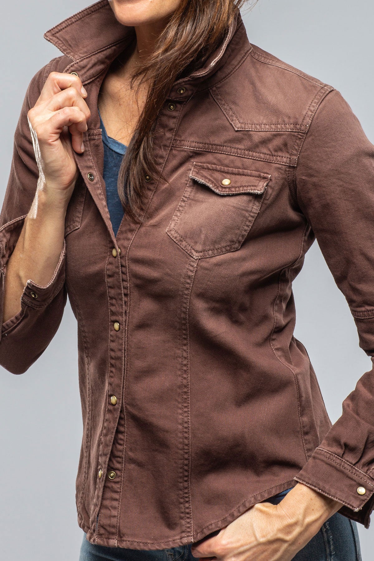 Axel's Premium Denim Sweetwater Denim Shirt In Mogano Ladies - Snap Shirts