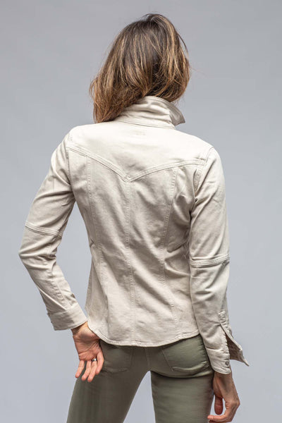 Sweetwater Denim Snap Shirt In Ecru | Ladies - Snap Shirts | Axel's Premium Denim
