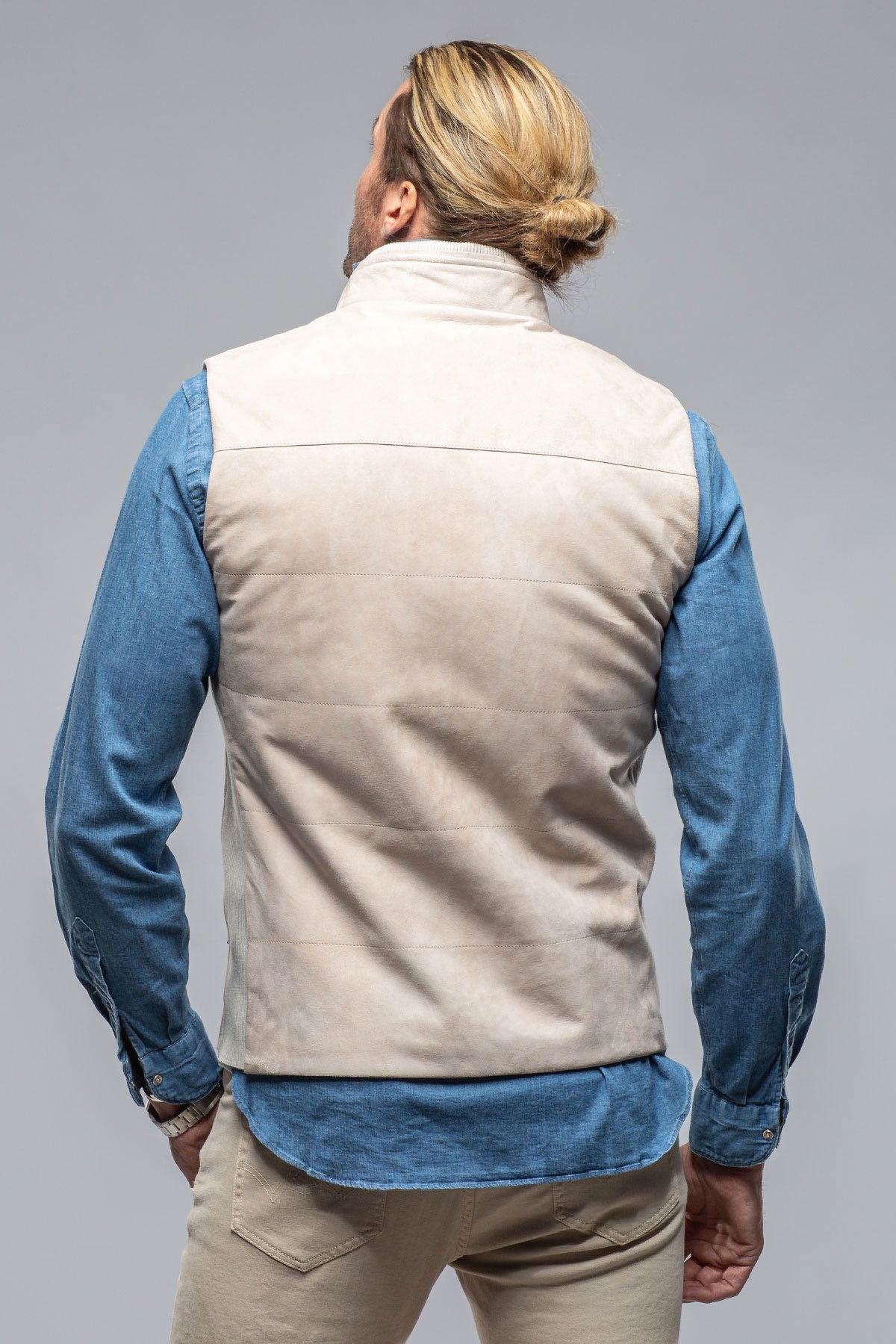 Huracán Suede Vest In Ivory | Mens - Outerwear - Leather | Axels-BDSR