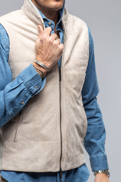 Huracán Suede Vest In Ivory | Mens - Outerwear - Leather | Axels-BDSR