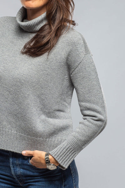 Axels Favi Turtleneck Sweater In Grigio Ladies - Sweaters