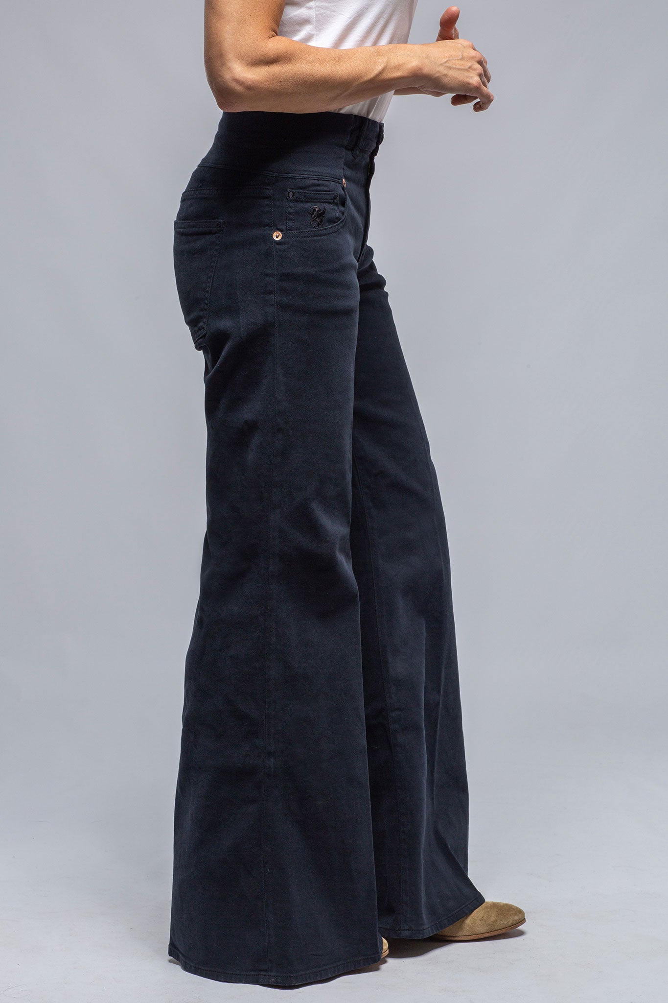 Cara Wide Leg Cotton Pant In Navy | Ladies - Pants - Jeans | European Culture