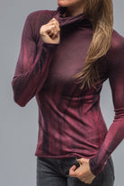 Prosaic Lightweight Silk Cashmere Turtleneck In Shaded Wine | Ladies - Sweaters | Avant Toi