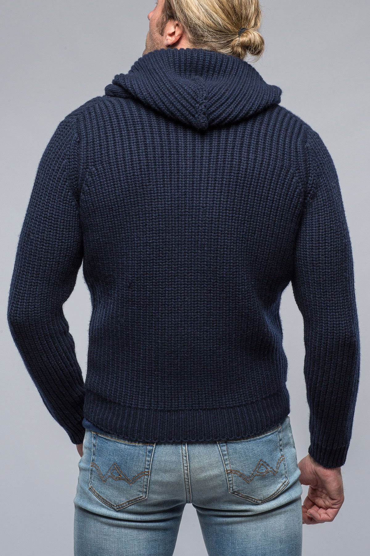 Chunky Cashmere Pullover Hoodie in Navy