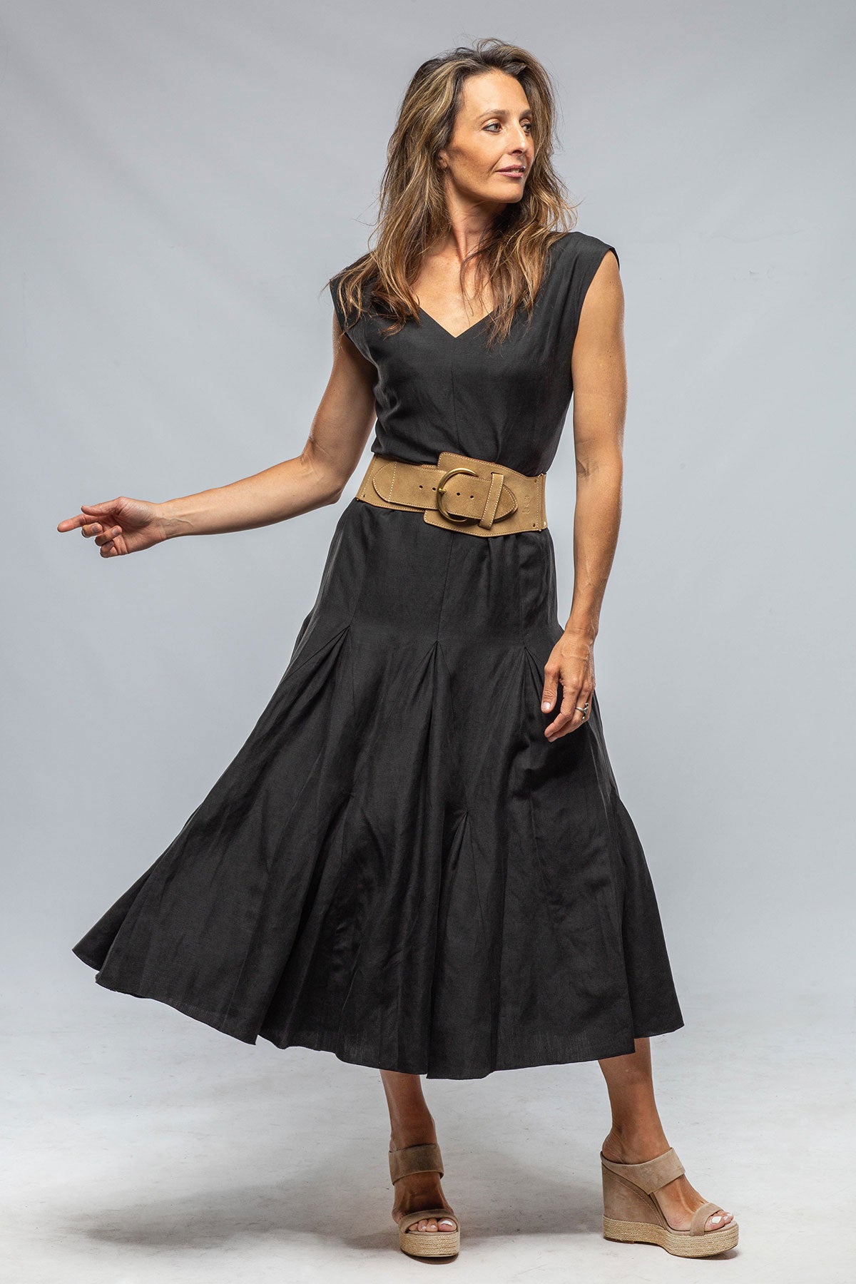 Dress under 500 on Amazon | Women's knee length dresses, T dress, Dresses