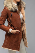 Timber Hooded Shearling Parka | Ladies - Outerwear - Shearling | Artico