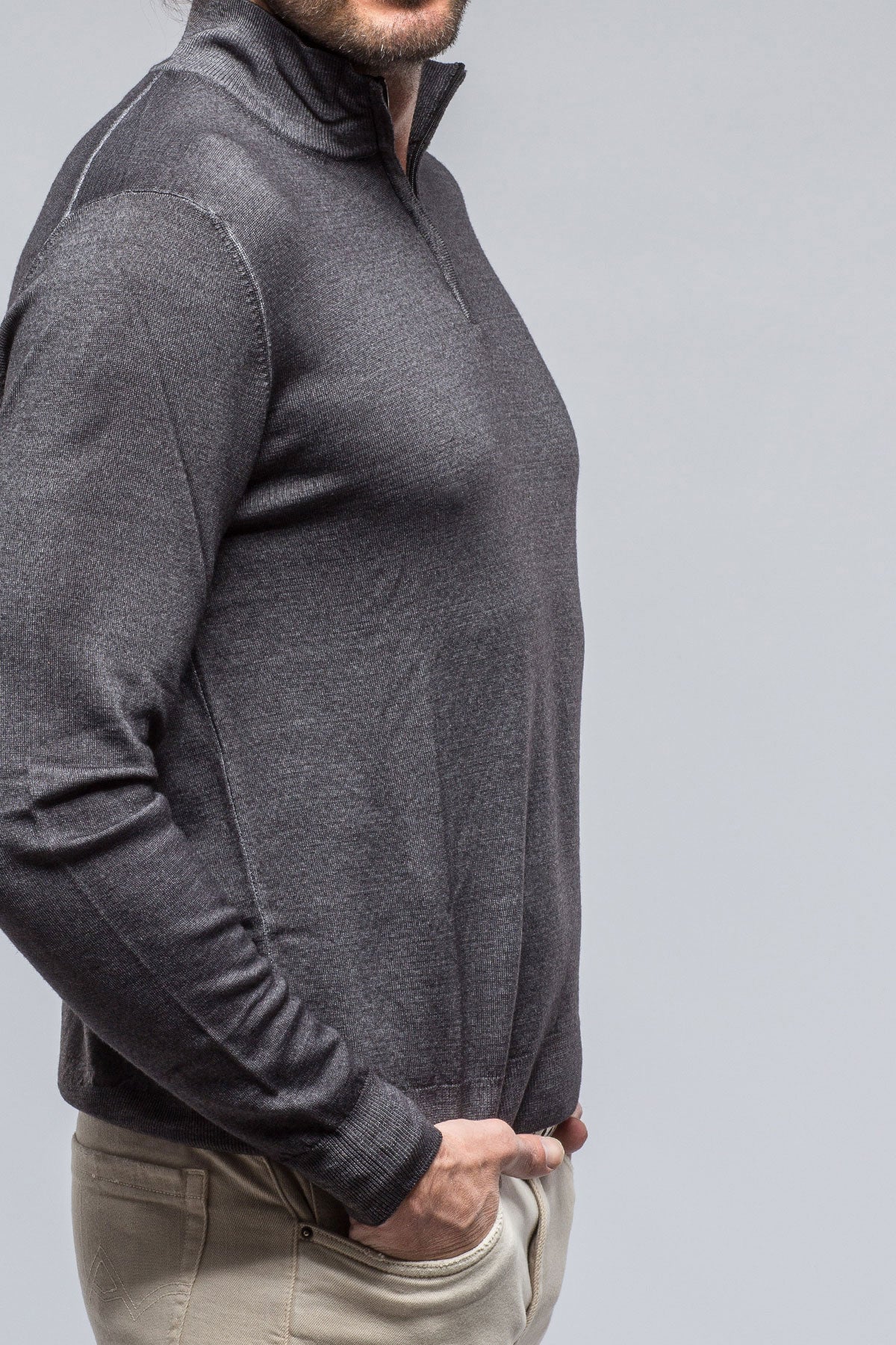 Manzoni Merino Half Zip Sweater in Anthracite | Mens - Sweaters | Dune