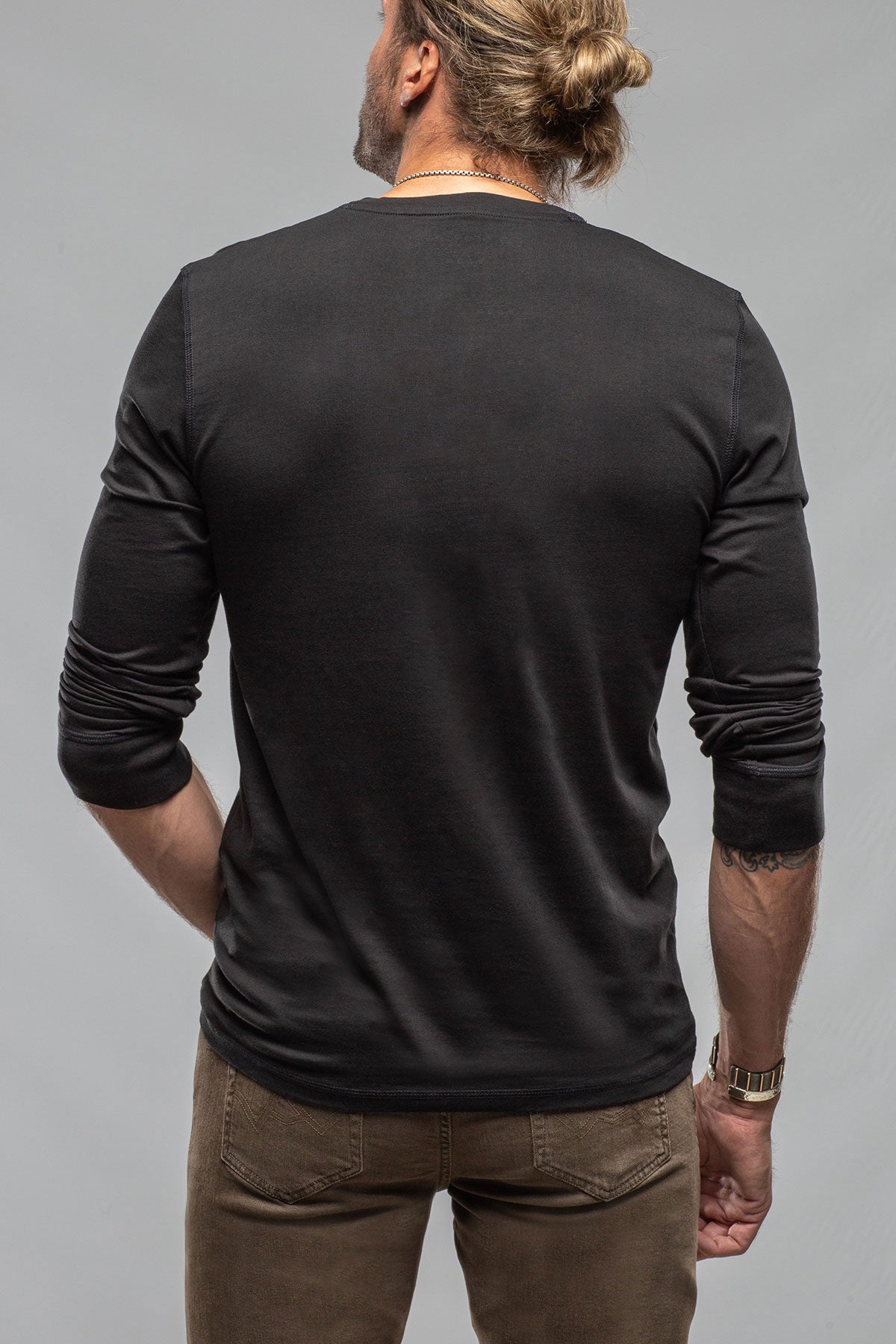 Georg Roth Coronado Cotton LS Henley in Black Mens - Shirts - T-Shirts