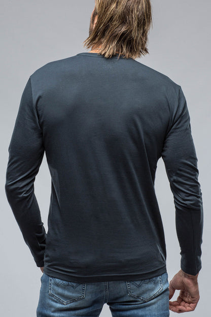 Georg Roth Del Mar LS V-Neck in Navy Mens - Shirts - T-Shirts