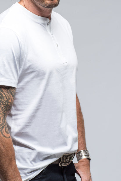 Georg Roth Mendocino Cotton SS Henley in White Mens - Shirts - T-Shirts