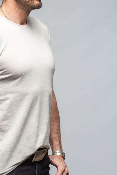 Pismo Cotton Tee In Cement | Mens - Shirts - T-Shirts | Georg Roth