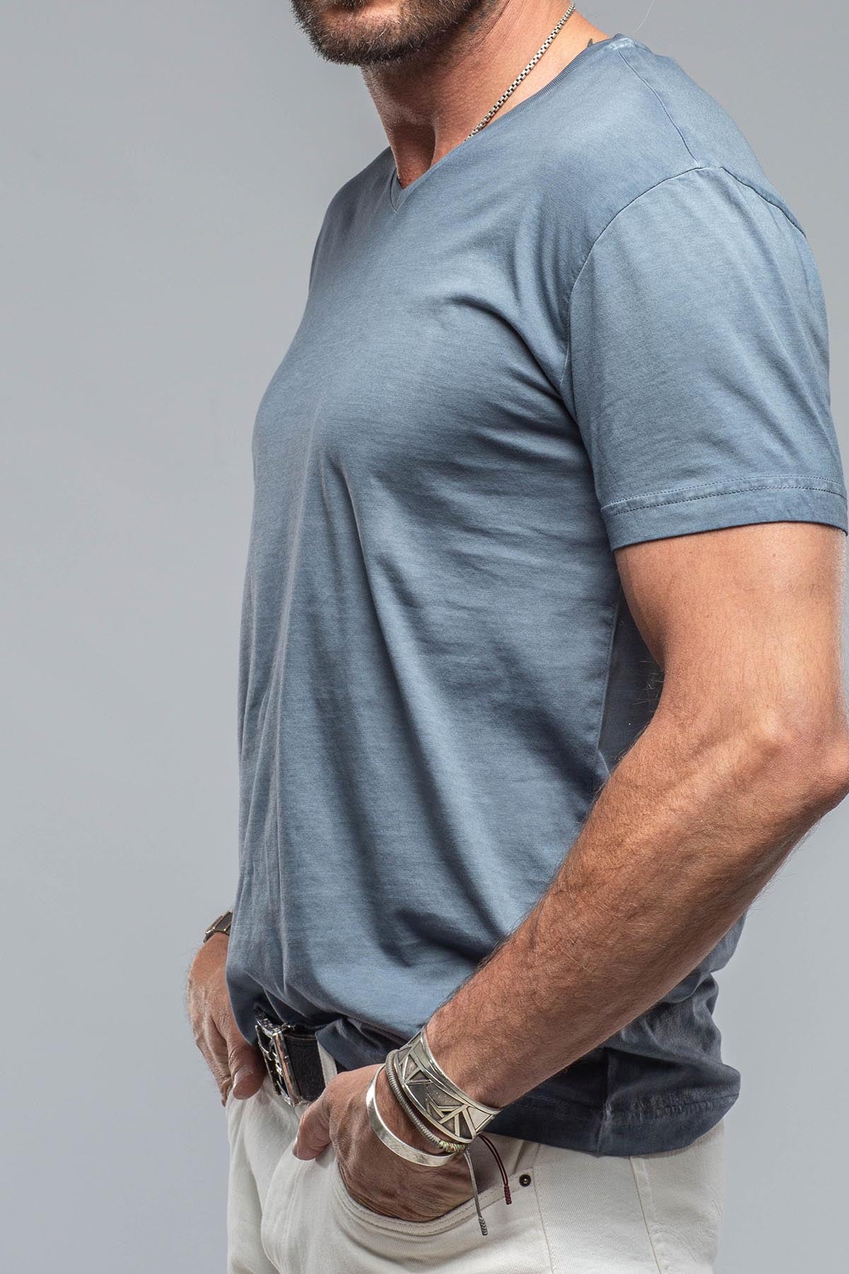 Georg Roth Siena Cotton V Neck In Capri Mens - Shirts - T-Shirts