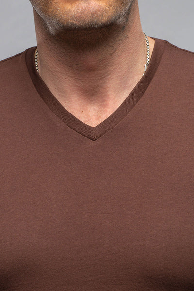 Georg Roth Siena Cotton V Neck In Chocolate Mens - Shirts - T-Shirts