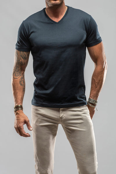 Georg Roth Siena Cotton V Neck In Navy Mens - Shirts - T-Shirts