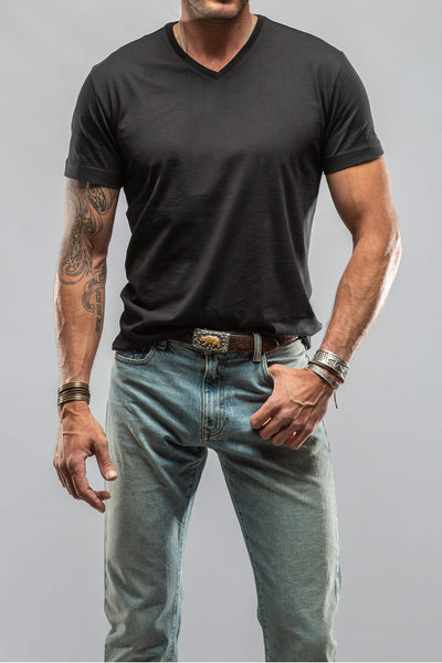 Georg Roth Siena Cotton V Neck Tee In Black Mens - Shirts - T-Shirts