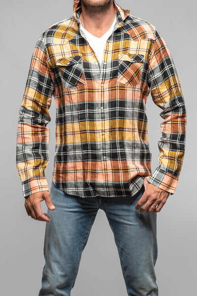 Leo Linen Western Snap Shirt | Mens - Shirts - Dress | Giannetto Portofino