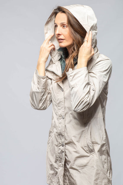 Gimo's Monica Windbreaker Warehouse - Ladies - Outerwear - Lightweight