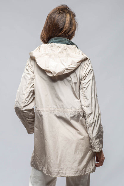 Gimo's Monica Windbreaker Warehouse - Ladies - Outerwear - Lightweight