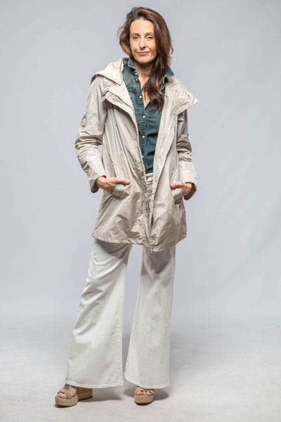 Gimo's Monica Windbreaker Warehouse - Ladies - Outerwear - Lightweight