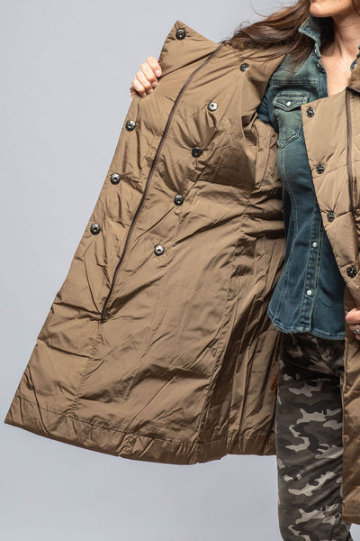Gimo's Vicki Goose Down Puffer Jacket in Tan Warehouse - Ladies - Outerwear - Cloth