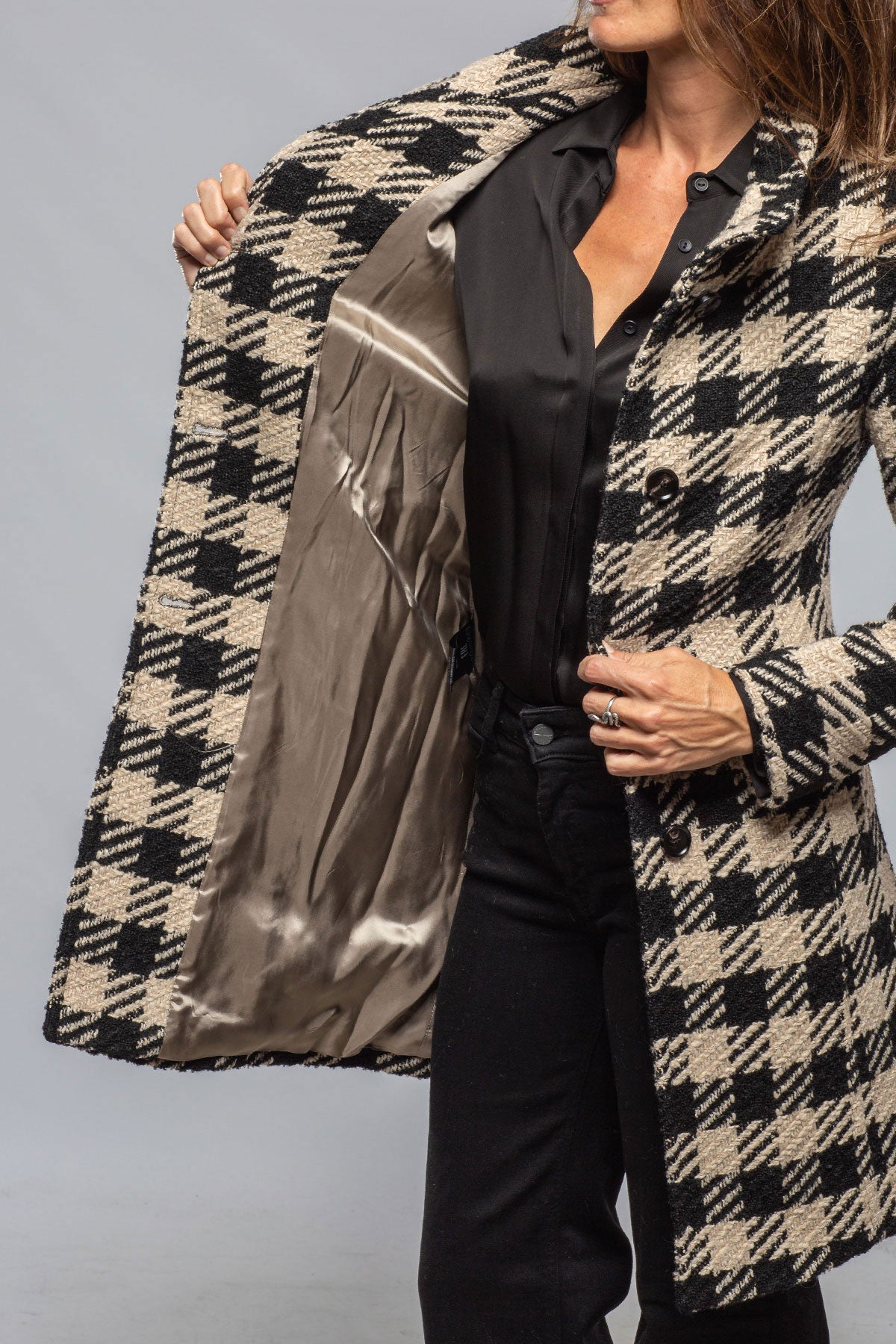 Millie Houndstooth Coat | Ladies - Outerwear - Cloth | DiBello