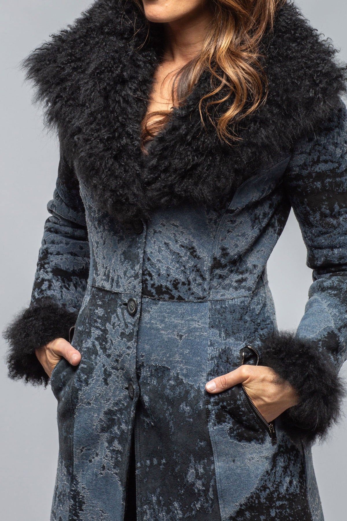 Calamity Jane Long Jacket | Ladies - Outerwear - Shearling | Roncarati