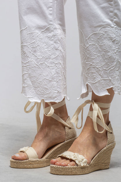 MAC Chiara Cropped In Flower White | Ladies - Pants - Jeans | Mac Jeans