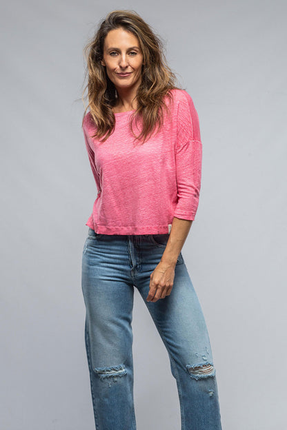 Henry Christ Cammi Linen L/S Boat Neck in Mars Ladies - Tops