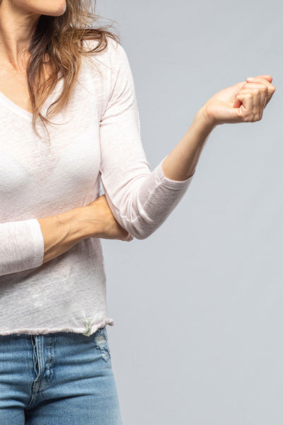 Henry Christ Elissa Linen L/S Fitted V-Neck in Misty Ladies - Tops