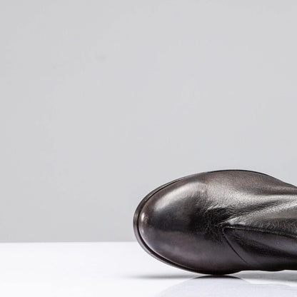 Bettina Short Boot In Grey