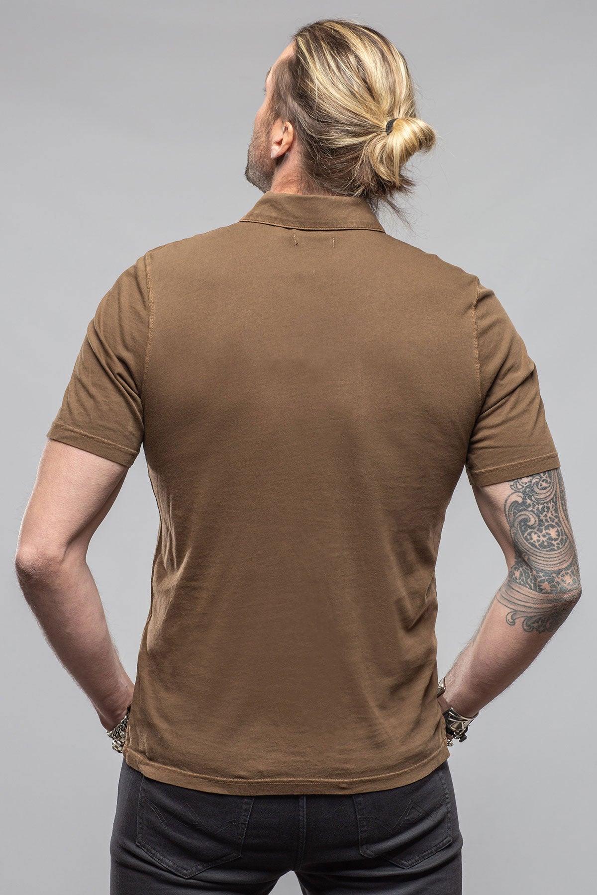 Tauranga Polo In Mocha | Mens - Shirts - Polos | Keeling
