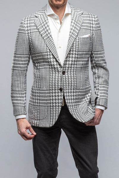 Kiton Hanan Cashmere Sport Coat in Grey Mens - Tailored - Sport Coats
