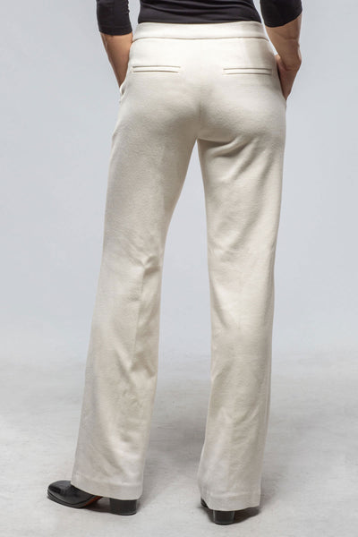 MAC Chiara Smart Pant In Vintage White | Ladies - Pants - Slacks | Mac Jeans