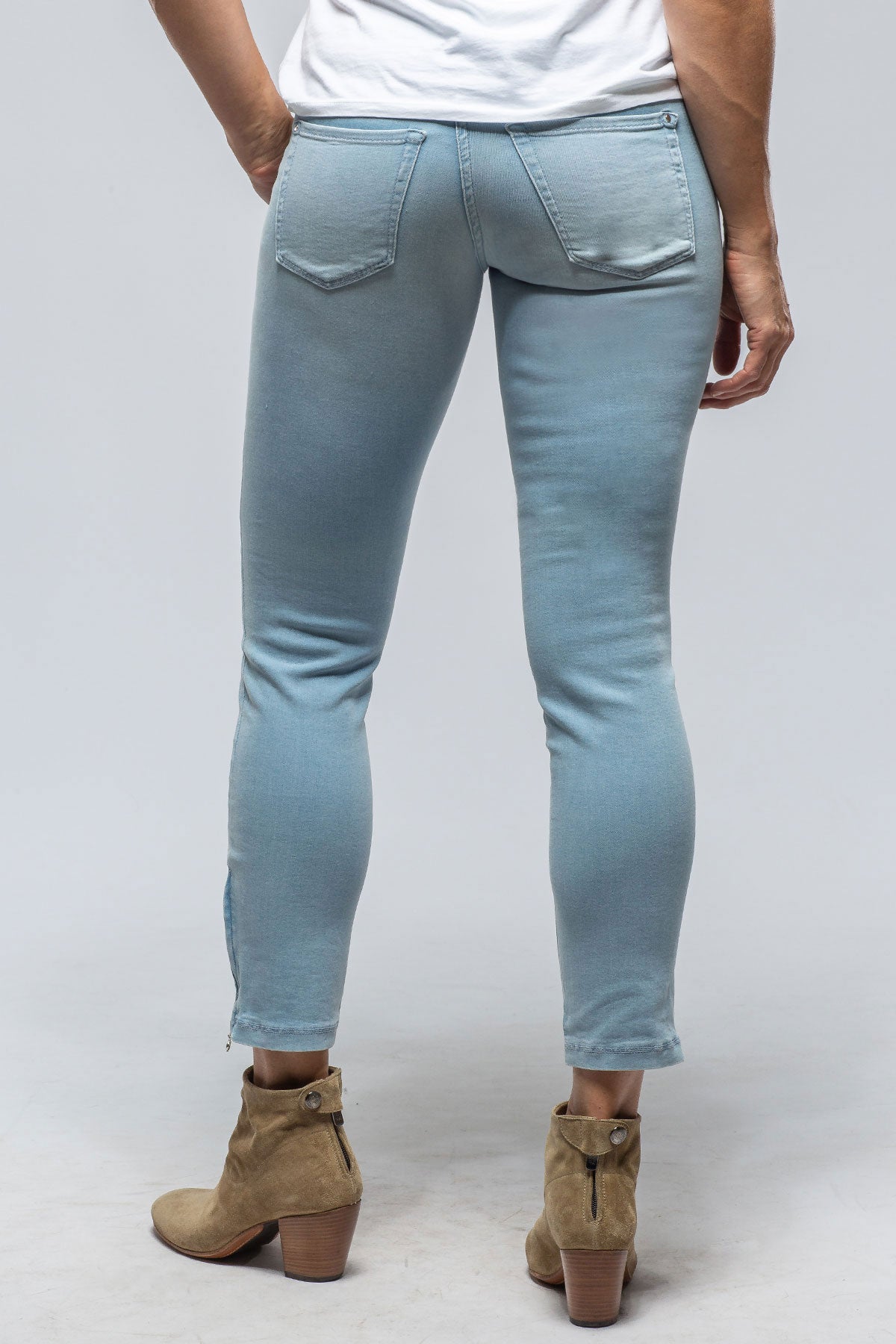 Mac Jeans MAC Dream Chic in Summer Blue Wash Ladies - Pants - Jeans