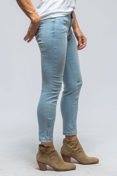 Mac Jeans MAC Dream Chic in Summer Blue Wash Ladies - Pants - Jeans