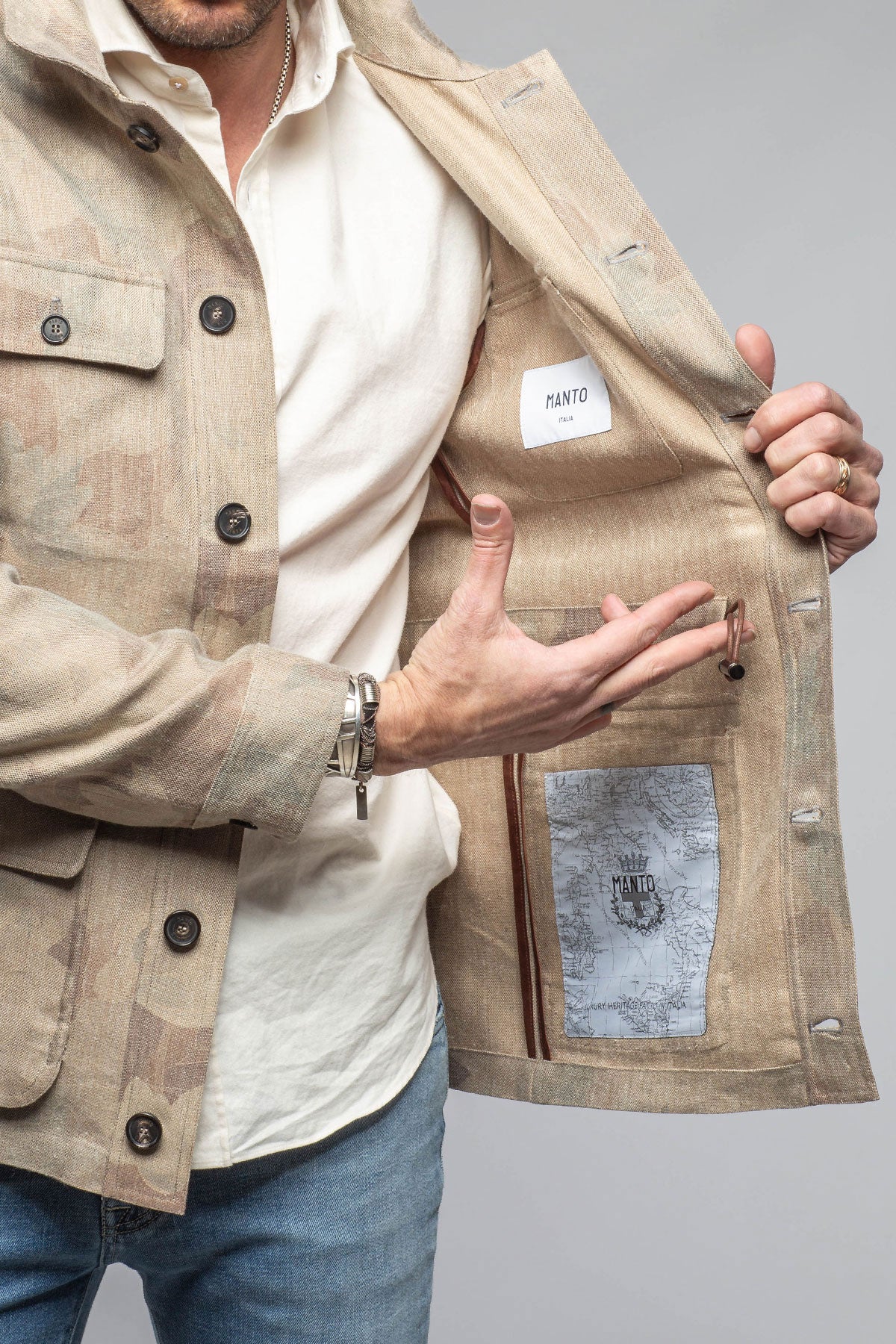 Manto Cuervo Safari Jacket In Printed Canvas Mens - Outerwear - Lightweight