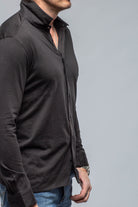 Cambria Button Up Polo in Black | Mens - Shirts - Polos | Georg Roth