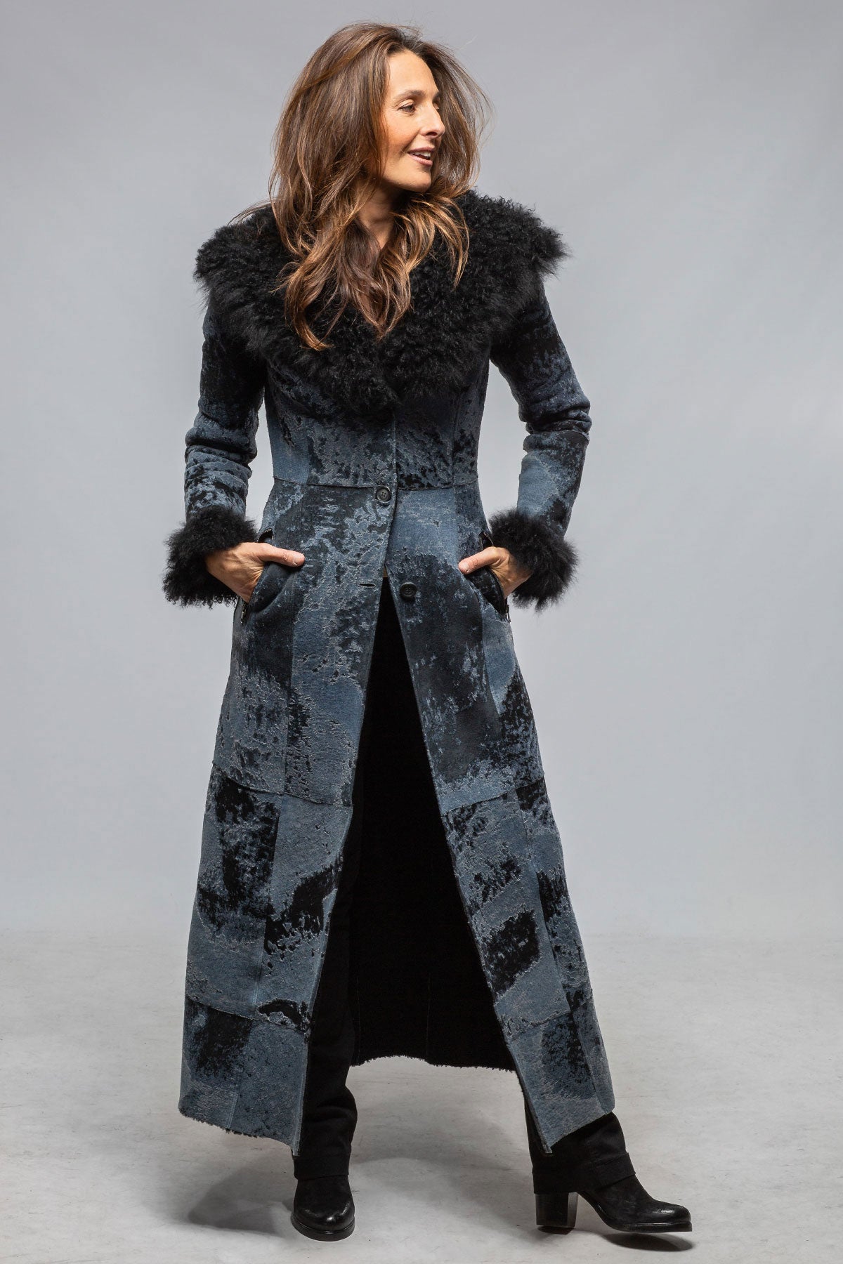 Calamity Jane Long Jacket | Ladies - Outerwear - Shearling | Roncarati