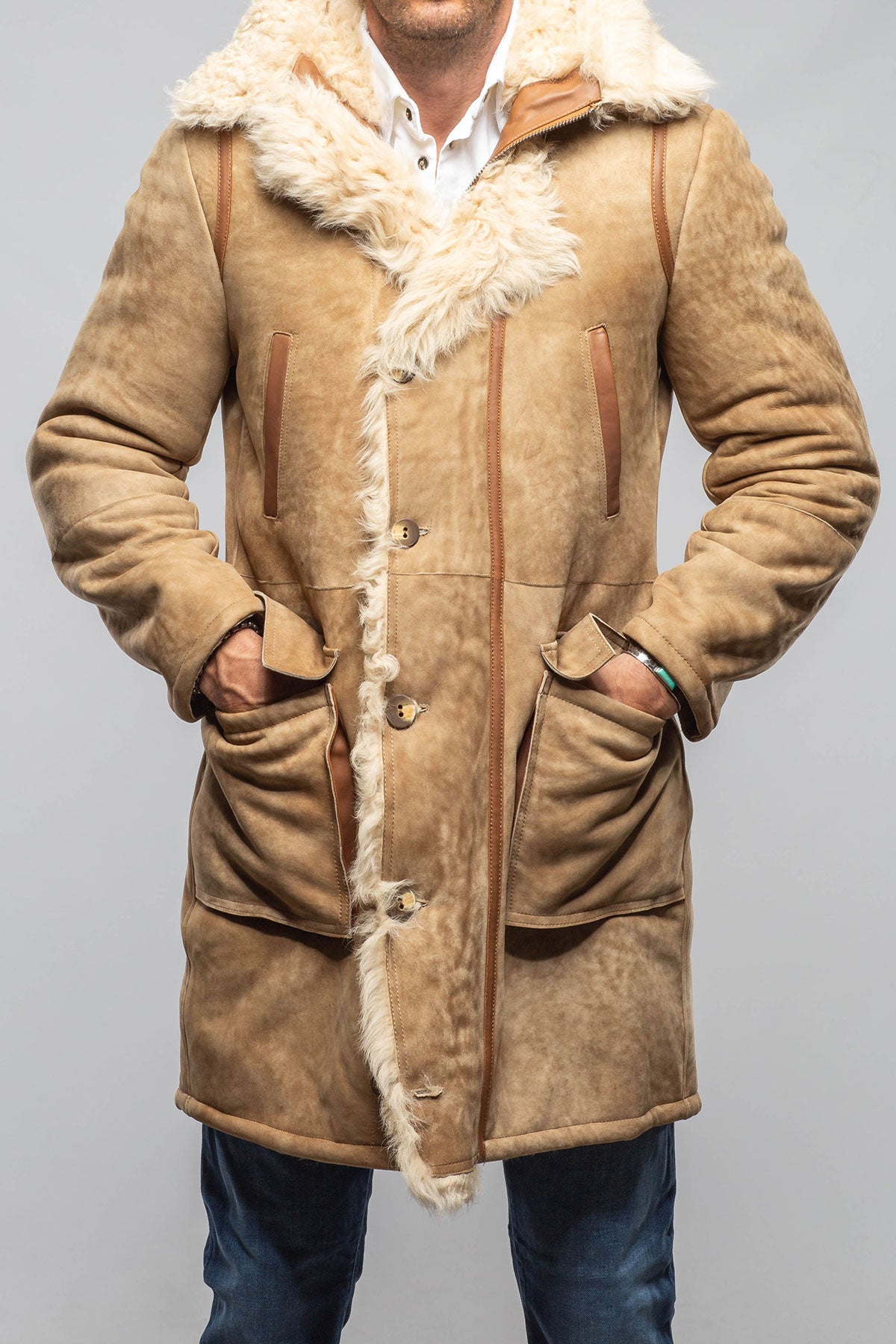 Red Stone Collection Rustic Mid length Shearling In Champagne Mens - Outerwear - Shearling