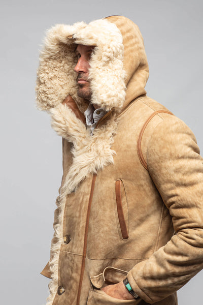 Red Stone Collection Rustic Mid length Shearling In Champagne Mens - Outerwear - Shearling