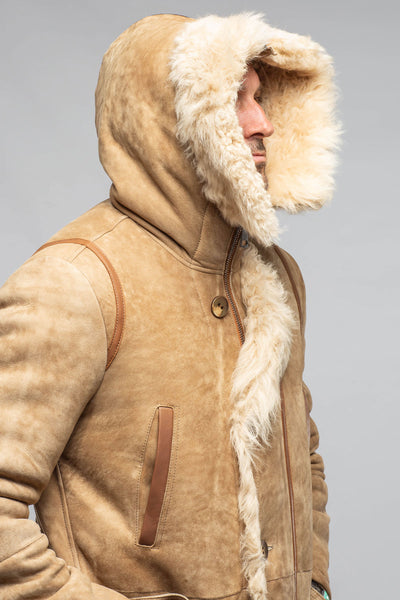 Red Stone Collection Rustic Mid length Shearling In Champagne Mens - Outerwear - Shearling