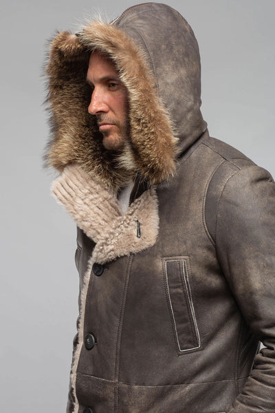Red Stone Collection Rustic Mid length Shearling In Natural Rock Mens - Outerwear - Shearling
